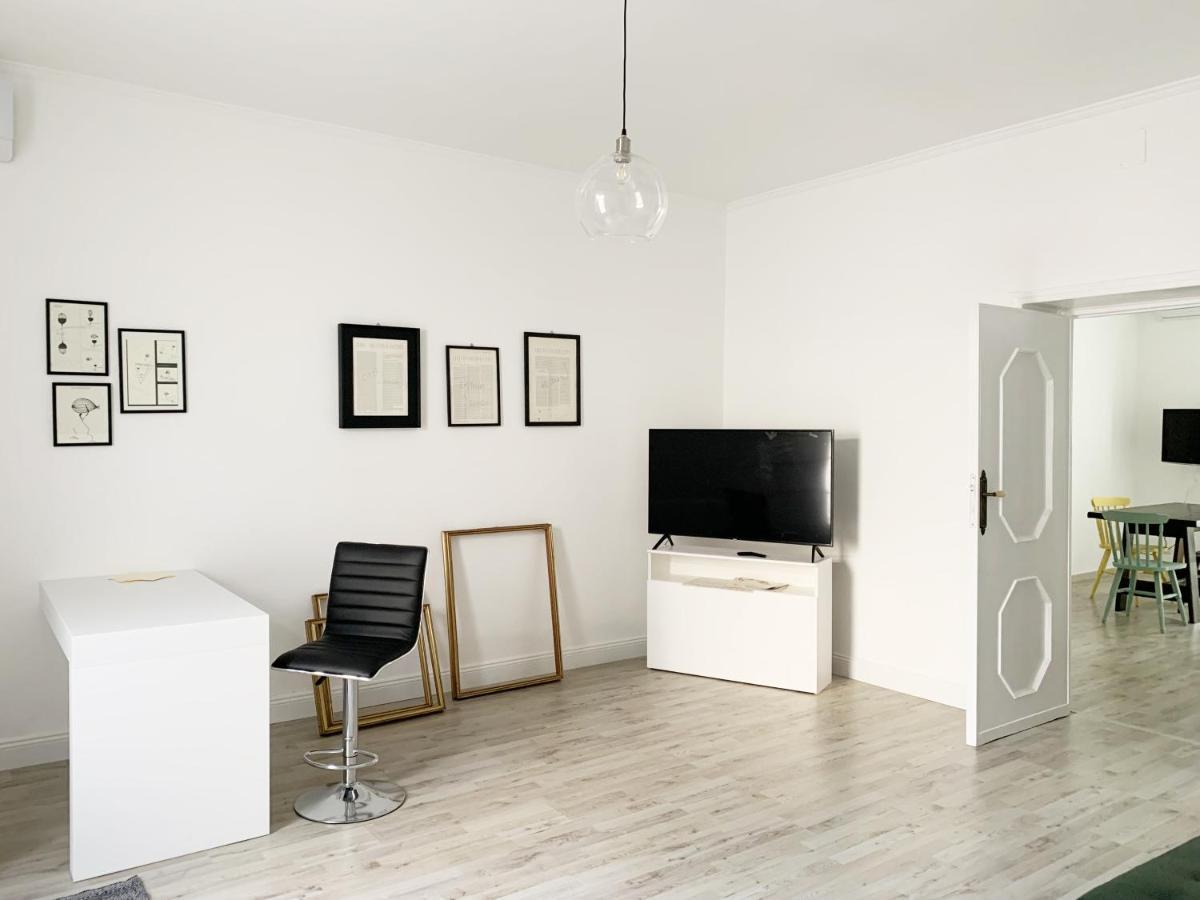 Tap Apartments - In Independent House With Private Garden Alghero Exterior photo